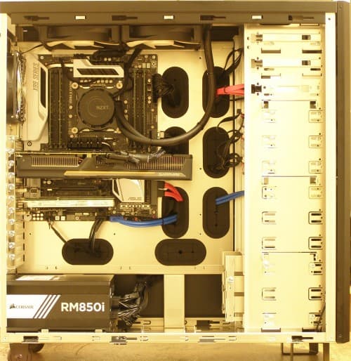 Extrémně výkonný počítač pro střih videa v Sony Vegas